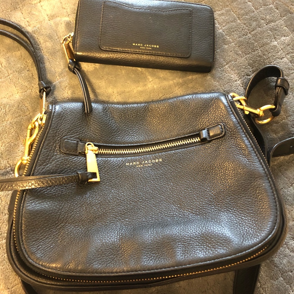 Marc Jacobs crossbody with wallet